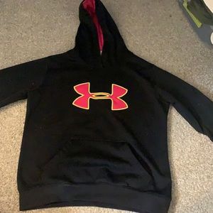Under Armor sweatshirt